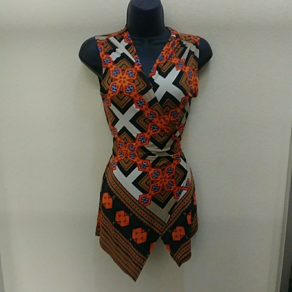 Venus Bold Abstract Print Wrap Top - Picture 3 of 8